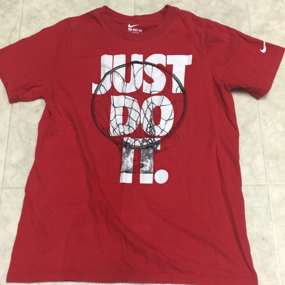 Boys Nike Dri-Fit shirt, medium